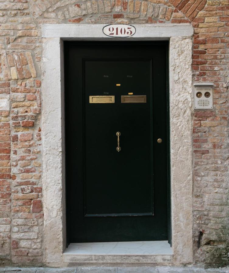 Corte Del Tintor Apartments Venesia Bagian luar foto